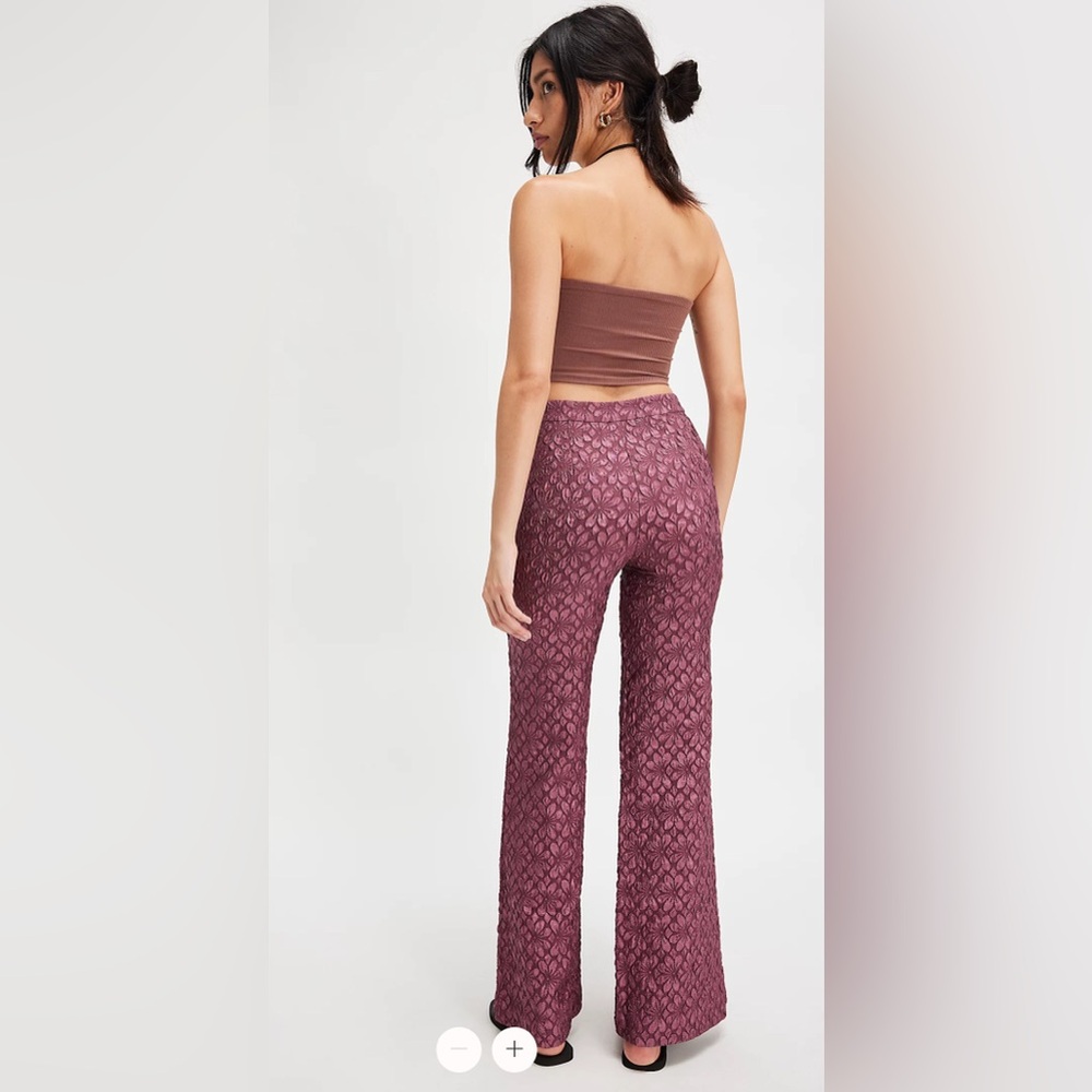 FREE PEOPLE Runaway Floral Flare Pants size 6 - Picture 5 of 15